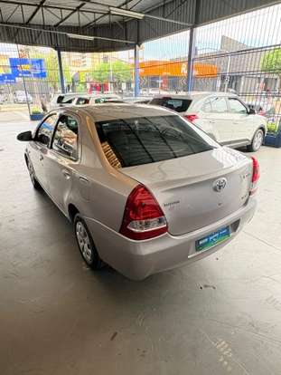 TOYOTA-ETIOS-1.5 XS SEDAN 16V FLEX 4P AUTOMÁTICO TOYOTA-ETIOS-2016
