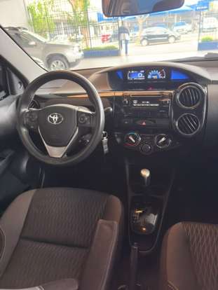 TOYOTA-ETIOS-2016