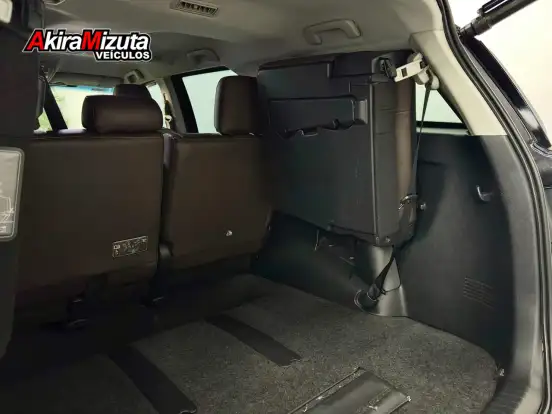 TOYOTA-HILUX SW4-2.8 SRX 4X4 7 LUGARES 16V TURBO INTERCOOLER DIESEL 4P AUTOMÁTICO TOYOTA-HILUX SW4-2016