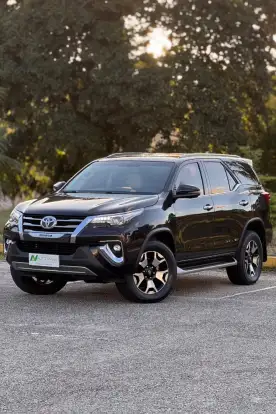 TOYOTA-HILUX SW4-2018