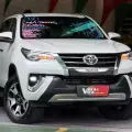 TOYOTA HILUX SW4 2.8 SRX DIAMOND 4X4 7 LUGARES 16V TURBO INTERCOOLER DIESEL 4P AUTOMÁTICO TOYOTA HILUX SW4 2.8 SRX DIAMOND 4X4 7 LUGARES 16V TURBO INTERCOOLER DIESEL 4P AUTOMÁTICO