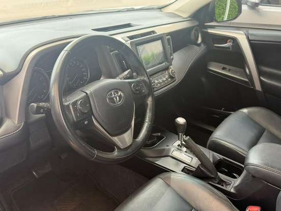 TOYOTA-RAV4-2.0 TOP 4X2 16V GASOLINA 4P AUTOMÁTICO TOYOTA-RAV4-2017