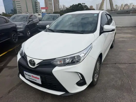 TOYOTA YARIS 1.5 16V FLEX SEDAN XS MULTIDRIVE