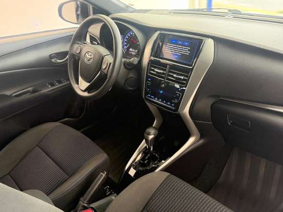 TOYOTA-YARIS-1.3 16V FLEX XL PLUS TECH MULTIDRIVE TOYOTA-YARIS-2019