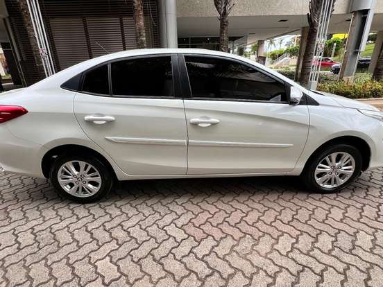 TOYOTA-YARIS-1.5 16V FLEX SEDAN XL MANUAL TOYOTA-YARIS-2019