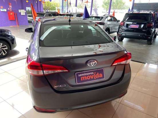 TOYOTA-YARIS-2024