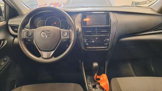 TOYOTA-YARIS-2024