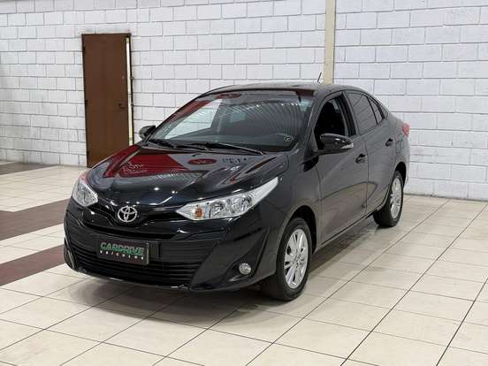 TOYOTA-YARIS-1.5 16V FLEX SEDAN XL PLUS TECH MULTIDRIVE TOYOTA-YARIS-2018