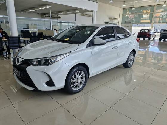 TOYOTA YARIS 1.5 16V FLEX SEDAN XS MULTIDRIVE