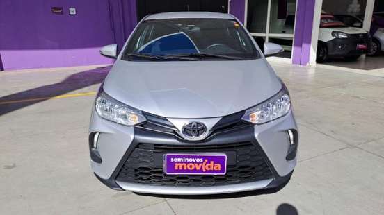 TOYOTA-YARIS-2024