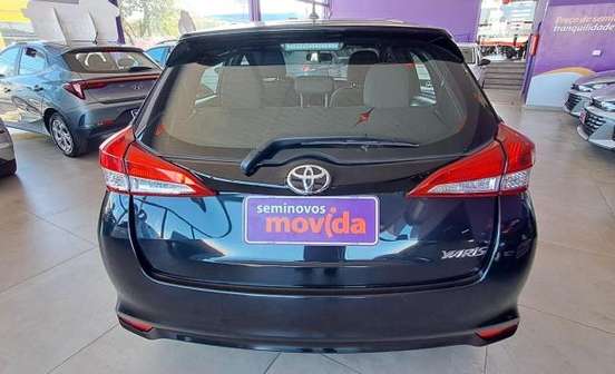 TOYOTA-YARIS-2024