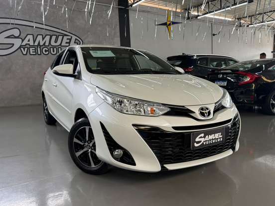 TOYOTA-YARIS-1.5 16V FLEX XS MULTIDRIVE TOYOTA-YARIS-2019