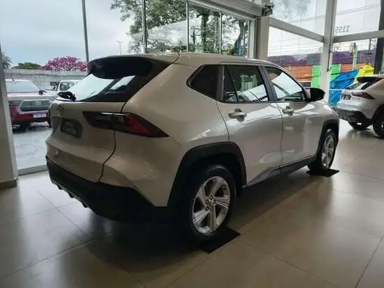 TOYOTA-YARIS CROSS-2026