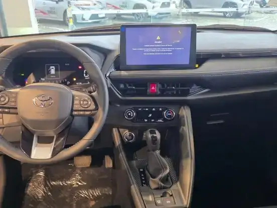 TOYOTA-YARIS CROSS-2026