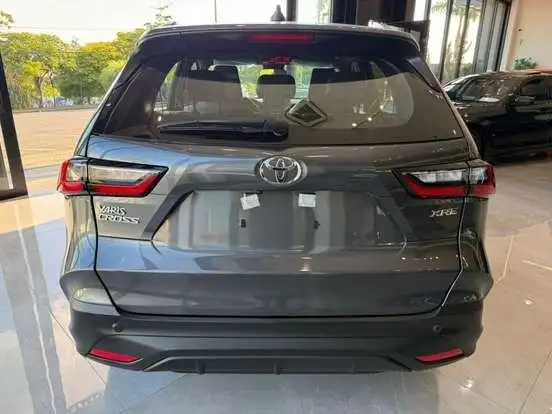 TOYOTA-YARIS CROSS-2026