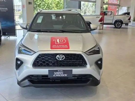 TOYOTA-YARIS CROSS-2026