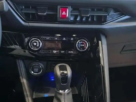 TOYOTA-YARIS CROSS-2026