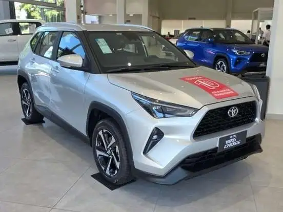 TOYOTA-YARIS CROSS-2026