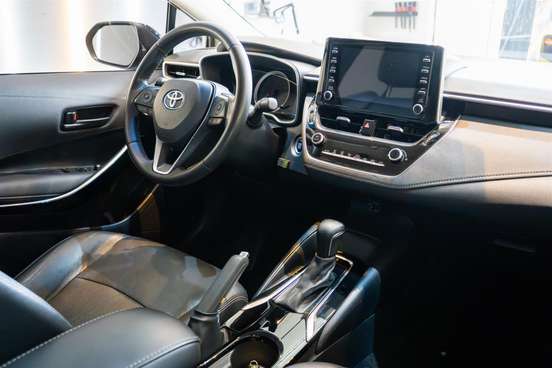 TOYOTA-COROLLA-2020