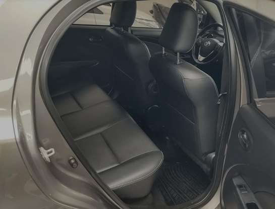 TOYOTA-ETIOS-2018