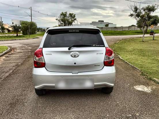 TOYOTA-ETIOS-1.5 XS 16V FLEX 4P AUTOMÁTICO TOYOTA-ETIOS-2017