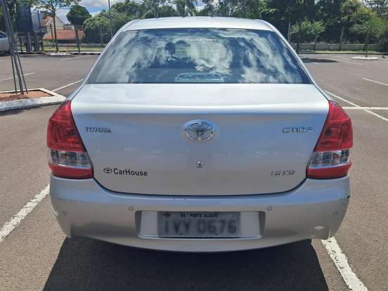 TOYOTA-ETIOS-2014