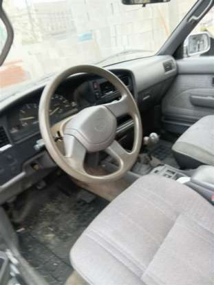 TOYOTA-HILUX SW4-1993