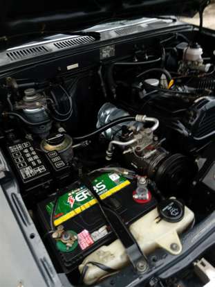 TOYOTA-HILUX SW4-1993