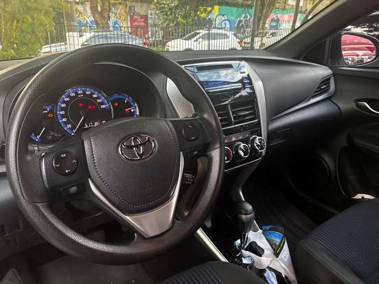 TOYOTA-YARIS-1.3 16V FLEX XL MULTIDRIVE TOYOTA-YARIS-2019
