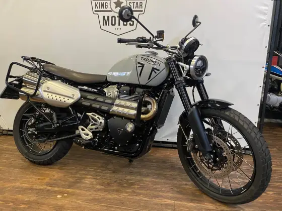 TRIUMPH BONNEVILLE SCRAMBLER 1200 X 
