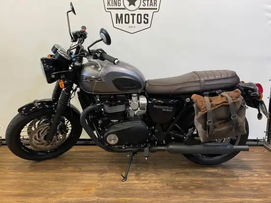 TRIUMPH-BONNEVILLE T120 BLACK 1200 TRIUMPH-BONNEVILLE T120 BLACK 1200-2025