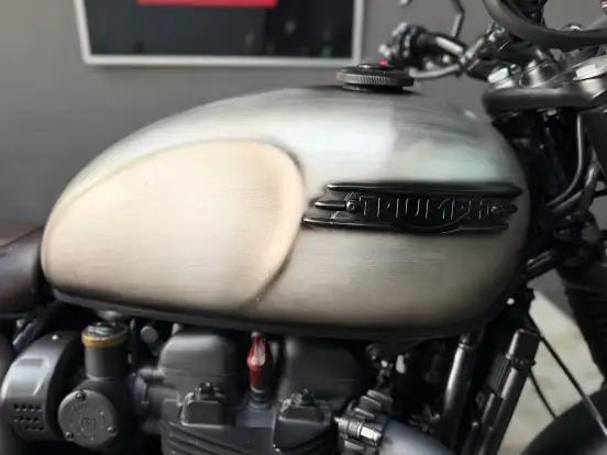 TRIUMPH-BONNEVILLE T120 BLACK 1200 TRIUMPH-BONNEVILLE T120 BLACK 1200-2023