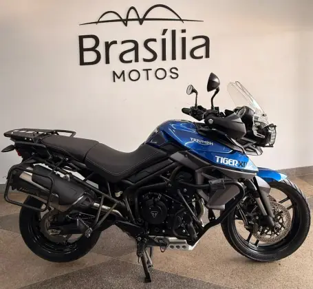 TRIUMPH TIGER 800 XRX 