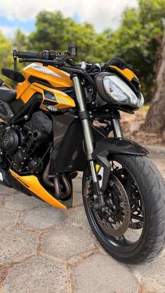 TRIUMPH-STREET TRIPLE 765 RS TRIUMPH-STREET TRIPLE 765 RS-2024