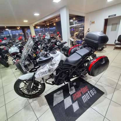 TRIUMPH-TIGER 800 XRX-2019