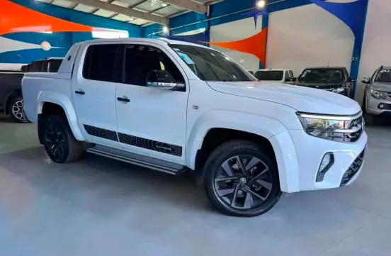 VOLKSWAGEN-AMAROK-2024