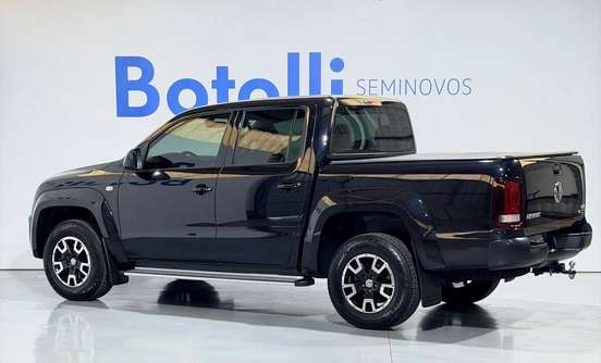 VOLKSWAGEN-AMAROK-2023