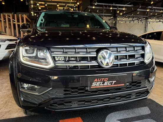 VOLKSWAGEN-AMAROK-2021