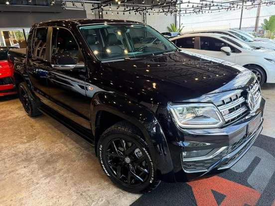 VOLKSWAGEN-AMAROK-2021