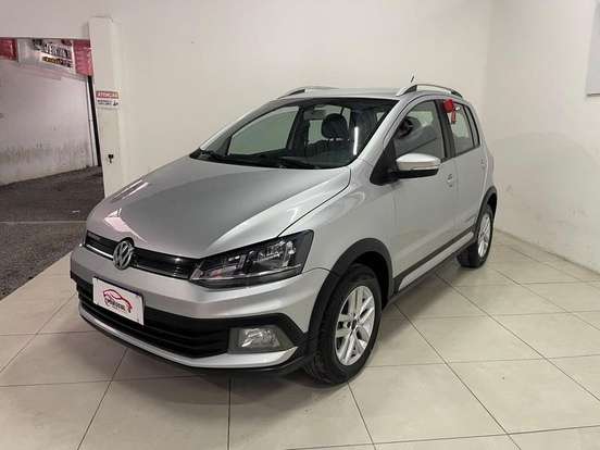 VOLKSWAGEN-CROSSFOX-1.6 MSI FLEX 16V 4P MANUAL VOLKSWAGEN-CROSSFOX-2015