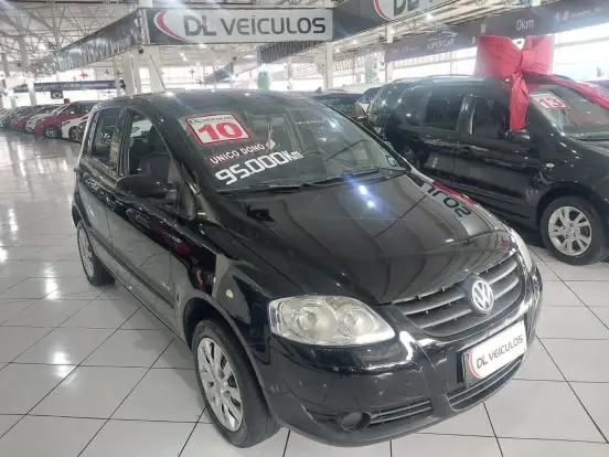 VOLKSWAGEN-FOX-1.0 MI TREND 8V FLEX 4P MANUAL VOLKSWAGEN-FOX-2009