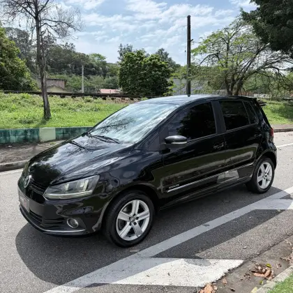 VOLKSWAGEN FOX 1.6 MSI HIGHLINE 16V FLEX 4P MANUAL