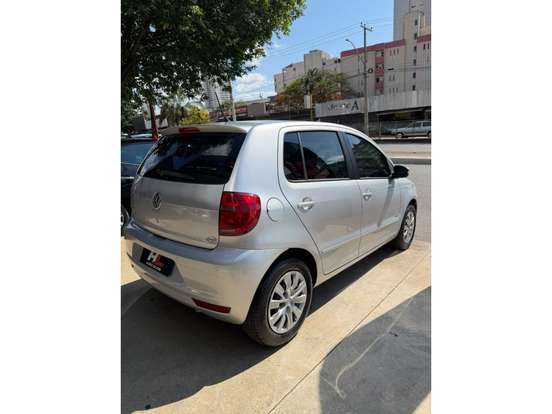 VOLKSWAGEN-FOX-1.0 MI 8V FLEX 4P MANUAL VOLKSWAGEN-FOX-2013