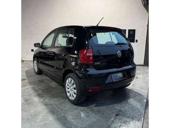 VOLKSWAGEN-FOX-2013