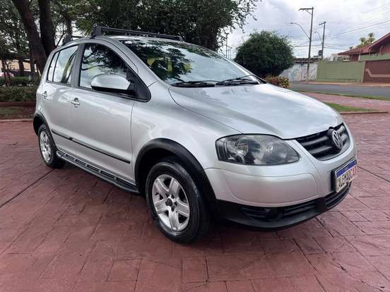VOLKSWAGEN-FOX-2009
