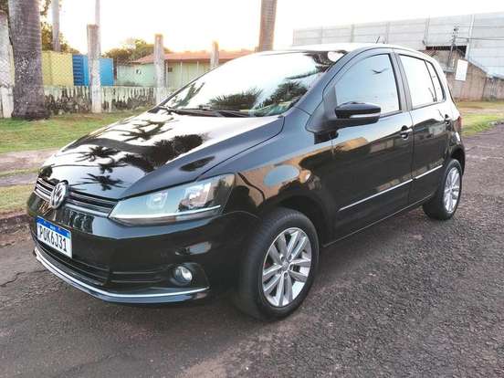 VOLKSWAGEN-FOX-2017