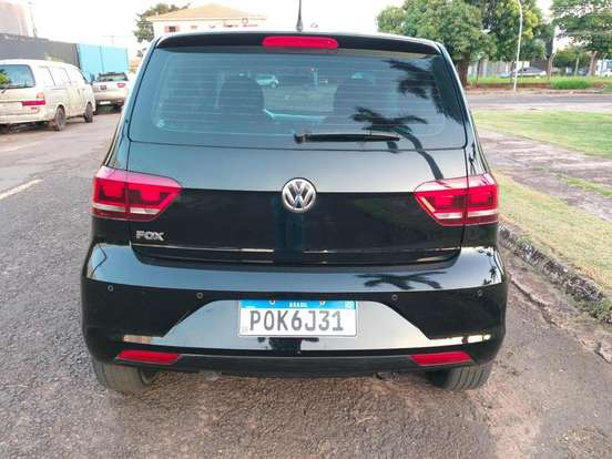 VOLKSWAGEN-FOX-2017