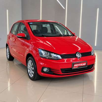 VOLKSWAGEN-FOX-2016