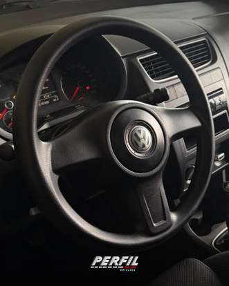 VOLKSWAGEN-FOX-2011
