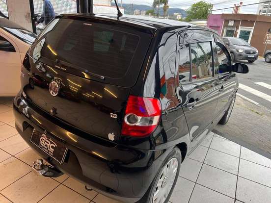 VOLKSWAGEN-FOX-2007